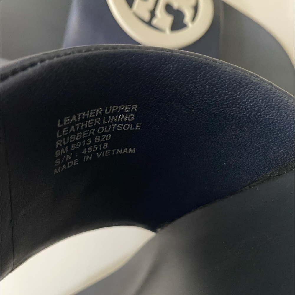 NIB Tory Burch LOGO Lina Leather Slide Royal Navy - Picture 10 of 11